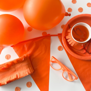 Koningsdag accessoires maken de feestlook compleet!