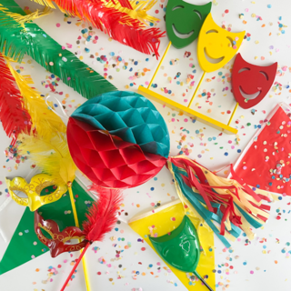 Carnaval Versiering in Rood, Geel en Groen kopen?