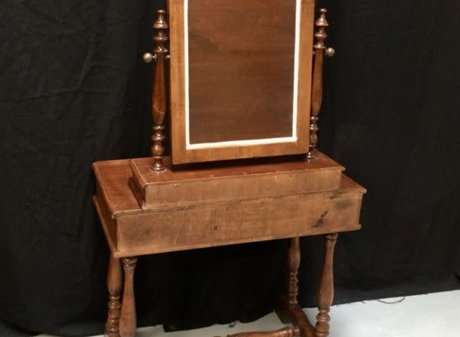 Victorian mahogany dressing table.