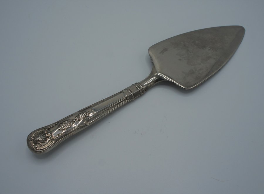 Richly decorated, silver-plated cake server - Made in England