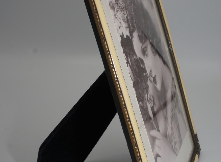Elegant photo frame with flat glass, imitation mother-of-pearl and floral metal