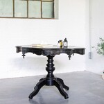 Brocante tables