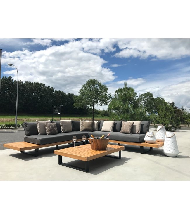 Guiño Calma luxe platform lounge set in aluminium met teakhout