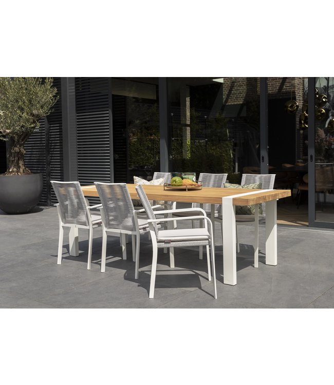 Beach7 Twilight table