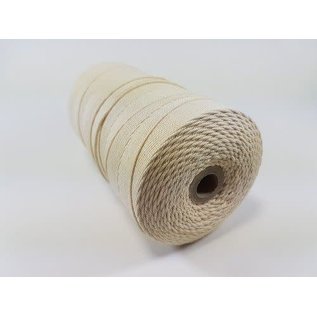 Macrame touw katoen nr. 32 2mm 100g +-43m ecru