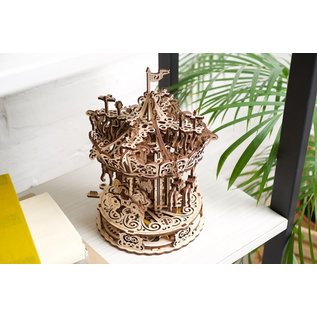 UGEARS Carousel - Draaimolen