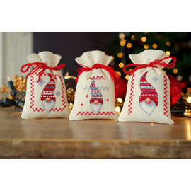 Telpakket zakjes kruisjessteek Kerstkabauters 8x12cm set van 3 kerstfiguren