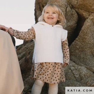 Katia Boek Concept by Katia Organic Wool : 8 patronen Vrouw-Baby