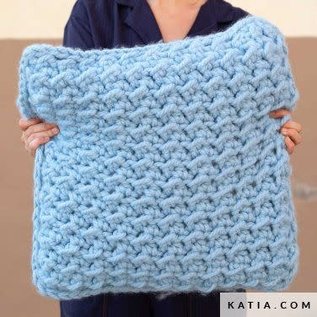 Katia Boek Molla Mills