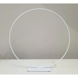 Metalen draadvorm ring op voet wit 40cm