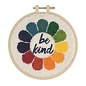 punch needle set: kunststof ring 15,2 cm: "Be Kind"