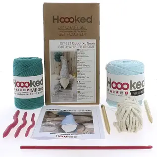 DIY Haakpakket en Breipakket Earthwhisper Gnoom