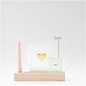 Houten standaard voor metalen ringen & kaarten met kaarsenhouder 26x5x4cm