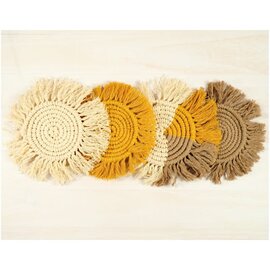 Pakket Macramé onderleggers 4st.