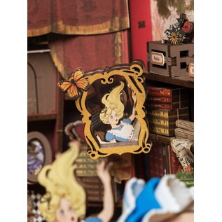 *** Robotime, DIY Book Nook Boekensteun Fall into Wondert, 15.3×19.7×25.1 cm ***