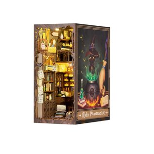 DIY Booknook, The Magic Pharmacist, 18x11x23cm