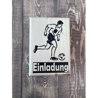 Houten Stempel met voetballer (DE) Einladung