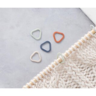 Clover  Soft Stitch markers Triangle Medium