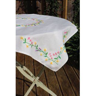 Borduurpakket voor tafelkleed - Daisy Chain - 80 x 80 cm -