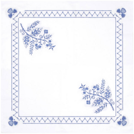 Borduurpakket voor een tafelkleed met kruissteekmotief - Blauw bloemenpatroon - 80 x 80 cm -