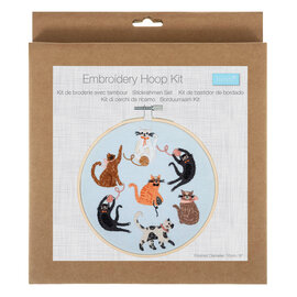 Borduurpakket met houten borduurring: 15 cm diameter: katten