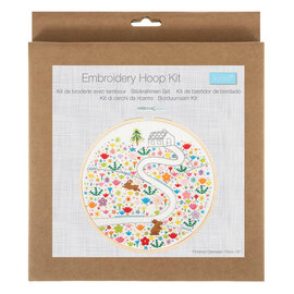 Borduurpakket met houten borduurring: 15 cm diameter: bloemen