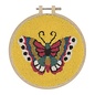 Punch needle set met kunststof borduurring 15,2 cm: "Vlinder"