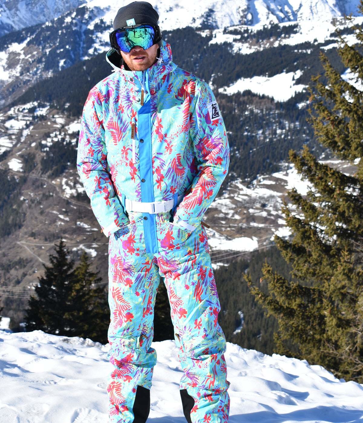 Onesies y trajes de esquí para hombres y mujeres  OOSC, Oneskee y trajes  de nieve 