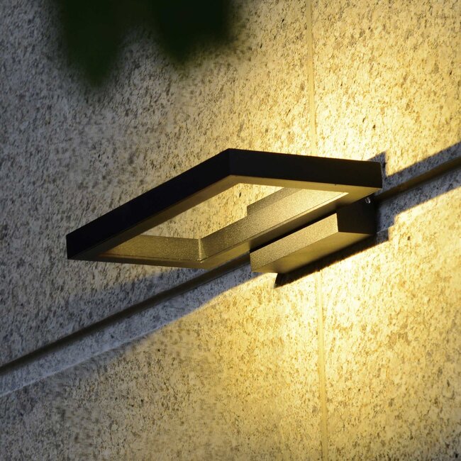Buitenwandlamp design Isa - mat zwart