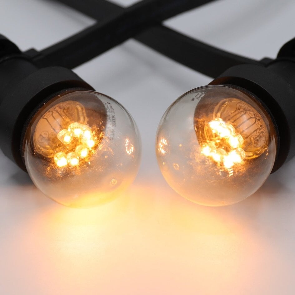 Prikkabel set met lampen met 0,7 watt LEDs op korte stokjes