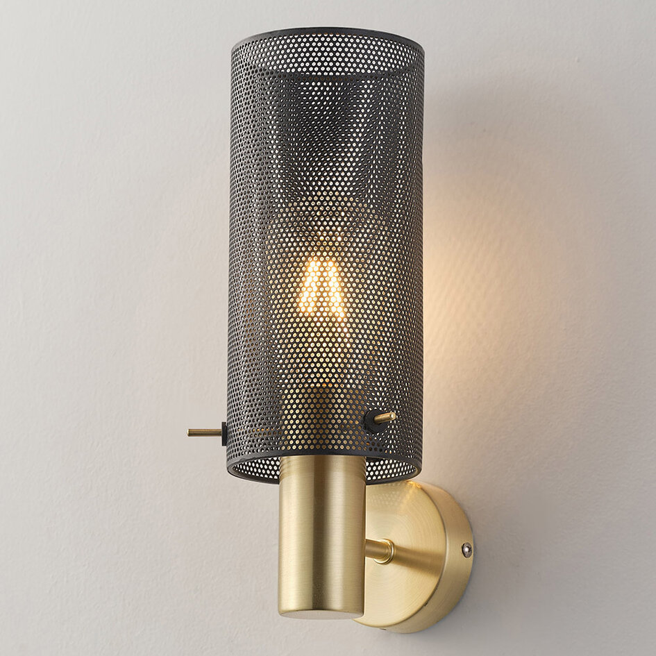 Design wandlamp met gouden details  Malha - zwarte kap