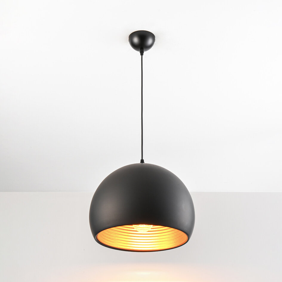 Moderne ronde hanglamp zwart met goud – Goldy
