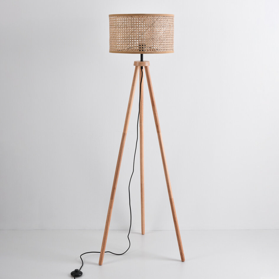 Houten vloerlamp driepoot met rotan kap - Vime