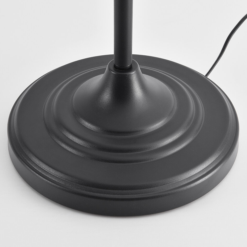 Kantelbare staande lamp Kyle - zwart