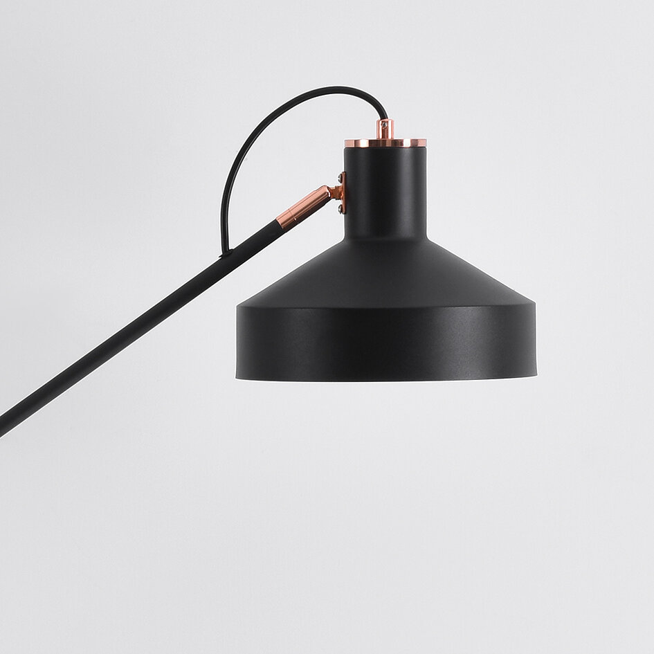 Kantelbare staande lamp Tom - zwart