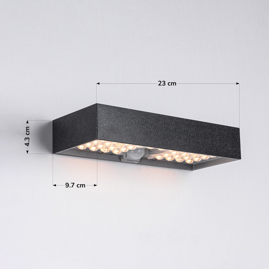 Solar buiten wandlamp Grish met sensor - zwart