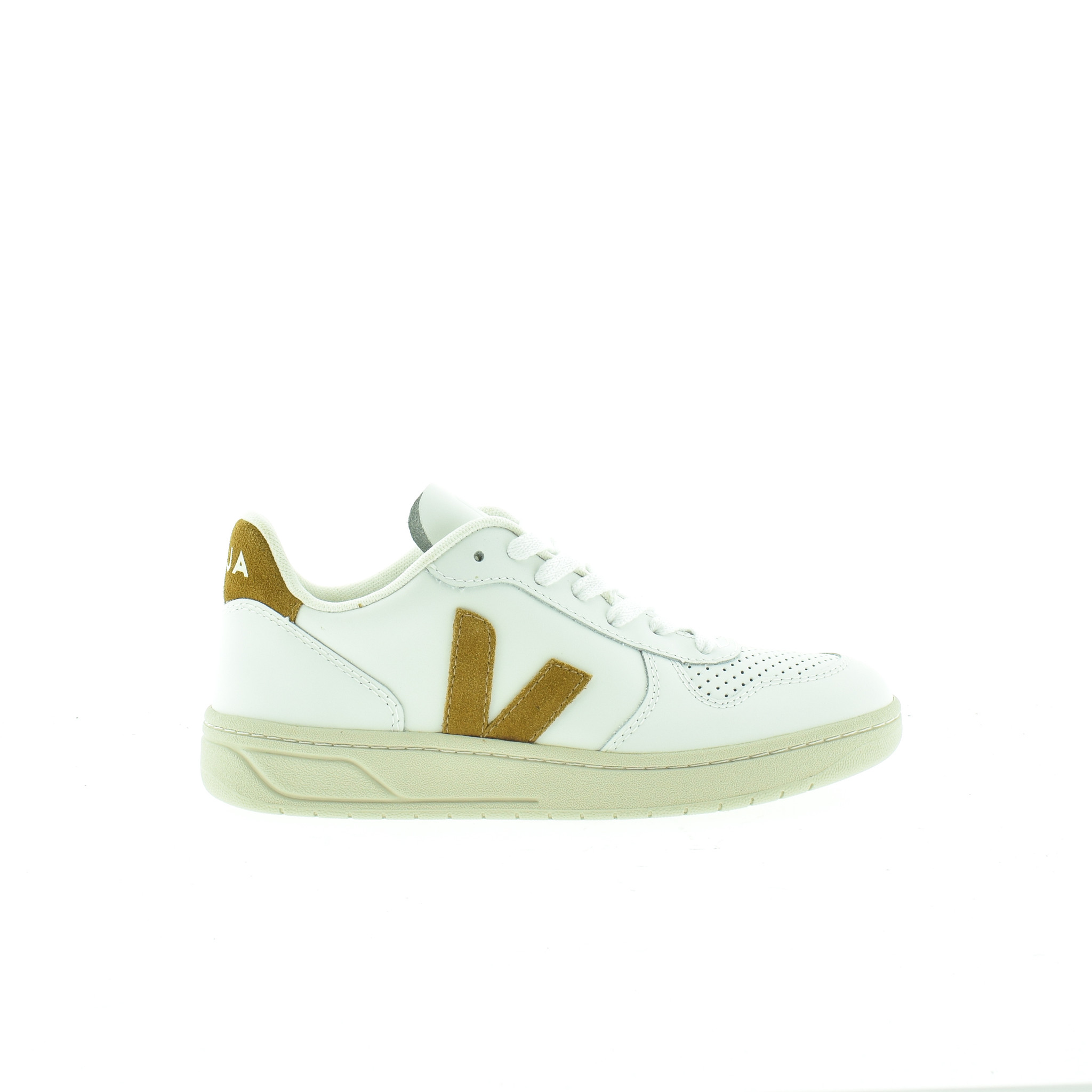 VEJA – Official site | Transparency, organic materials, fair trade sourcing.