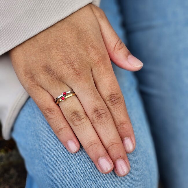Friends Amour Ring (vanaf maat 44) Ruby Red - Goudkleurig