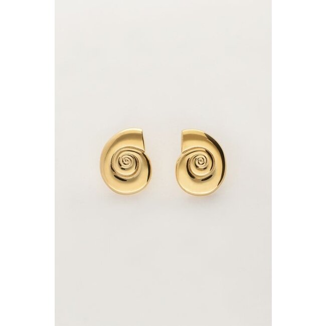 Ocean studs zeeschelp