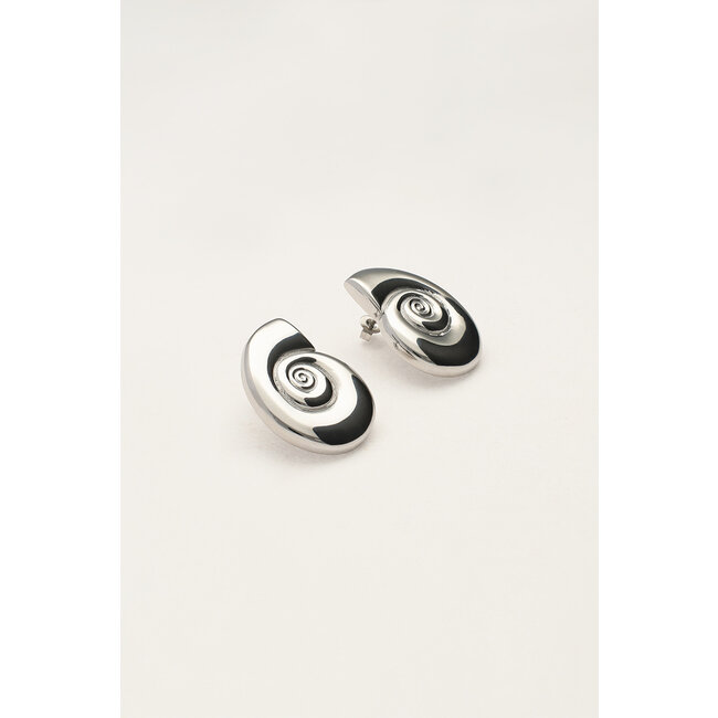 Ocean studs zeeschelp