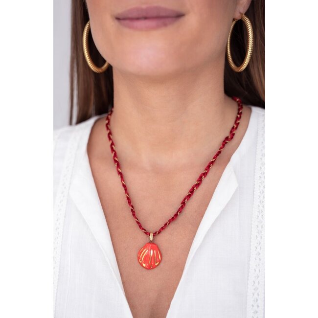 Art rode gevlochten koord ketting met schelp