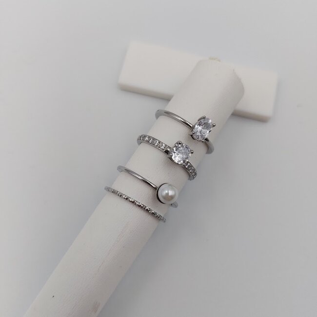 Ringenset nr 29 maat 17