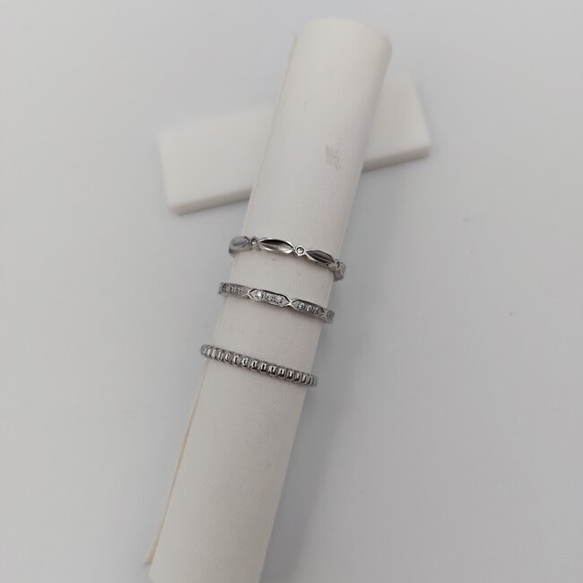 Ringenset nr 34 maat 17