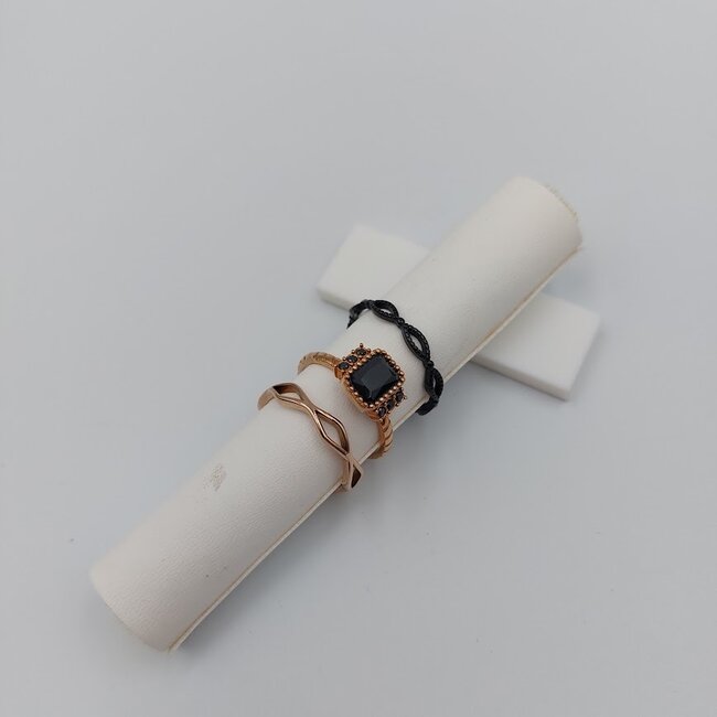 Ringenset nr 68 maat 18