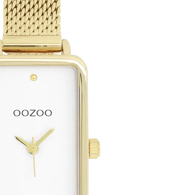 Goudkleurig horloge met een metalen mesh armband.