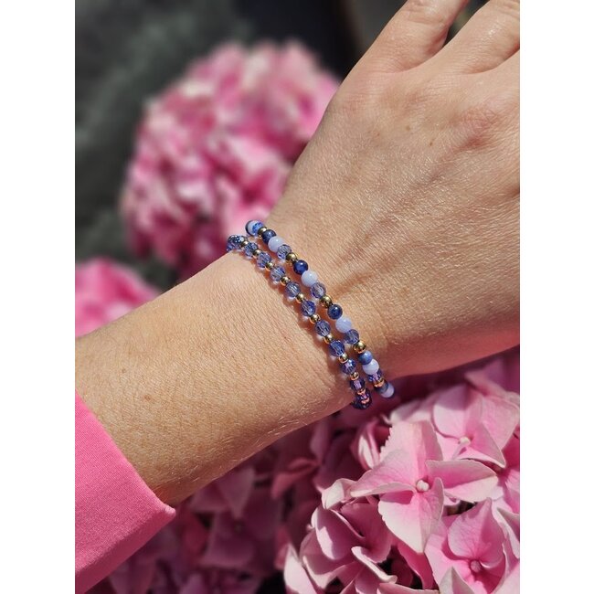 Winter Blues Glam Rocks