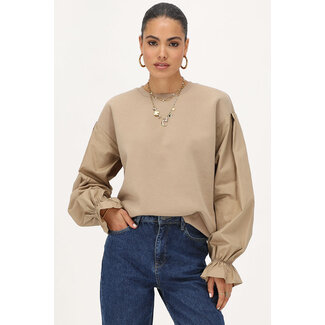 My Jewellery Beige sweater met poplin mouwen