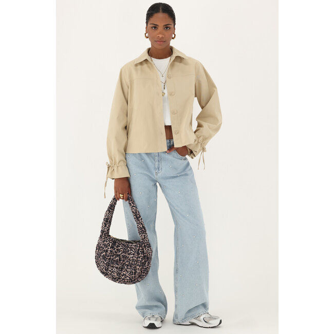 Beige korte trenchcoat