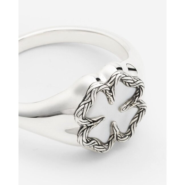 Signet Ring Katja Clover Mother of Pearl Zilver