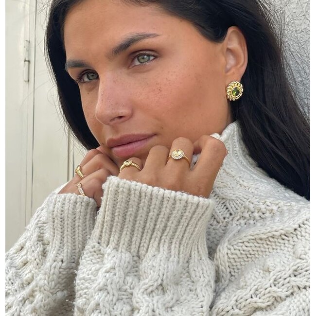 Ronde oorstud met groene steen - 424134Y